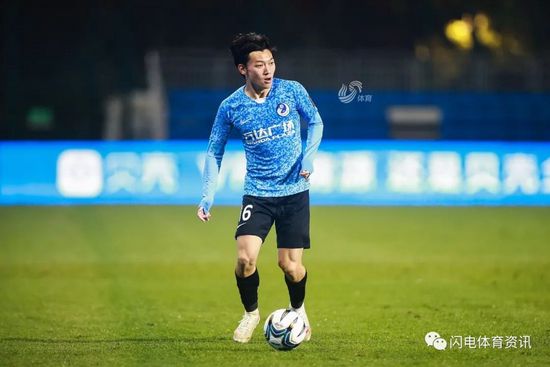 剧情与现实在这一刻完成了奇妙的衔接。